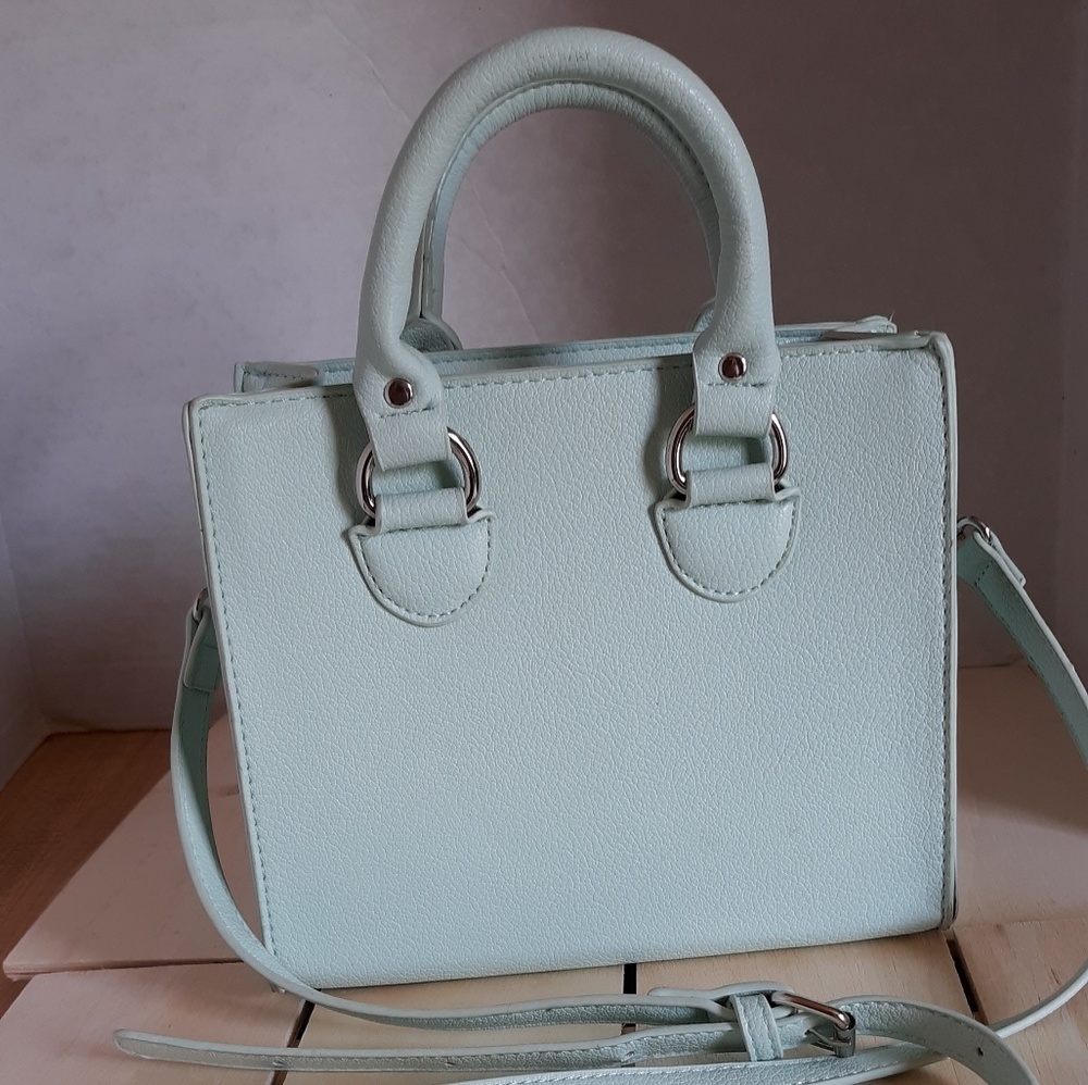 Must bundle to purchase-Charming Charlie mini